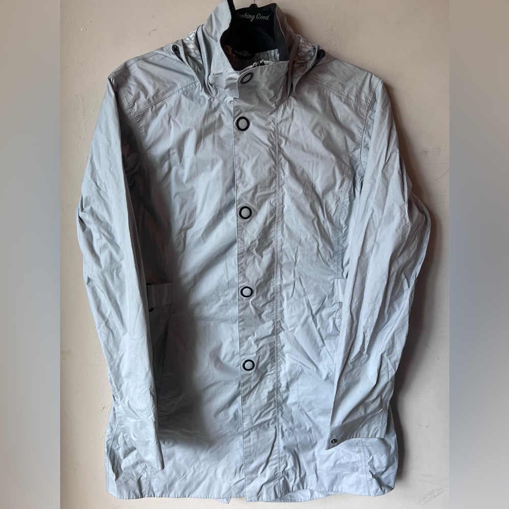 💚 REI Women’s Rain Coats size‎ Medium